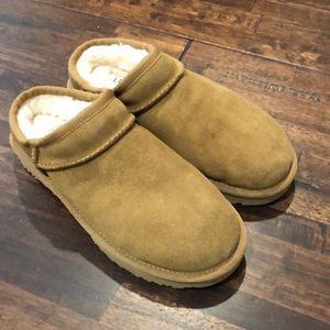 Ugg slippers